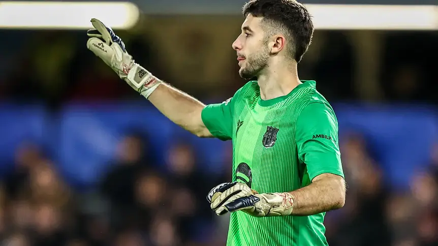Joan García podkreśla wzmocnienia Barcelony w obliczu transferów Realu