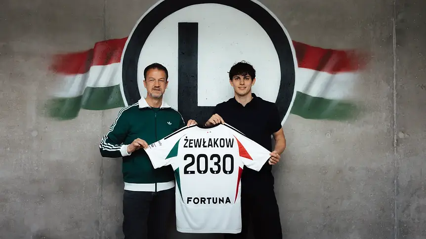 Jakub Żewłakow zostaje w Legii do 2030 roku