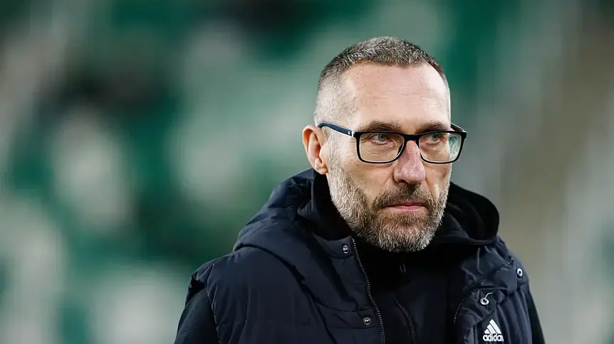 Legia staje do walki o Europę: Papszun o przyszłości i pożegnaniach