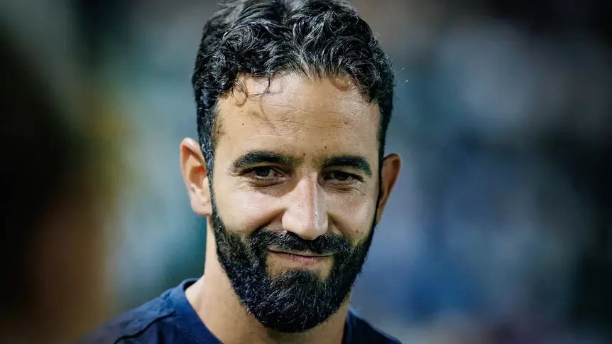 Milan szykuje zmiany na skrzydłach, Mazraoui na radarze