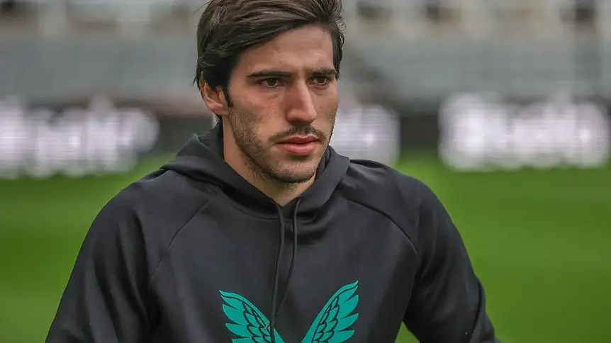Newcastle sprzedaje: Sandro Tonali z ceną 100 mln funtów