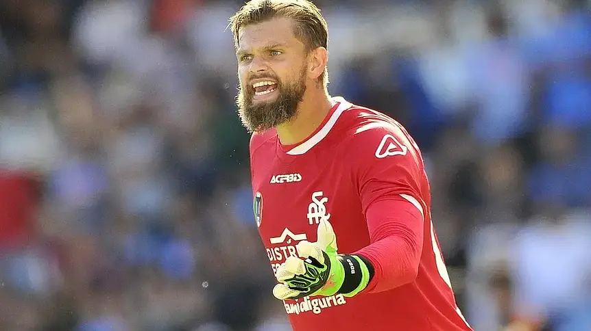 Legia Warszawa wywalczyła zwycięstwo nad Widzewem w doliczonym czasie