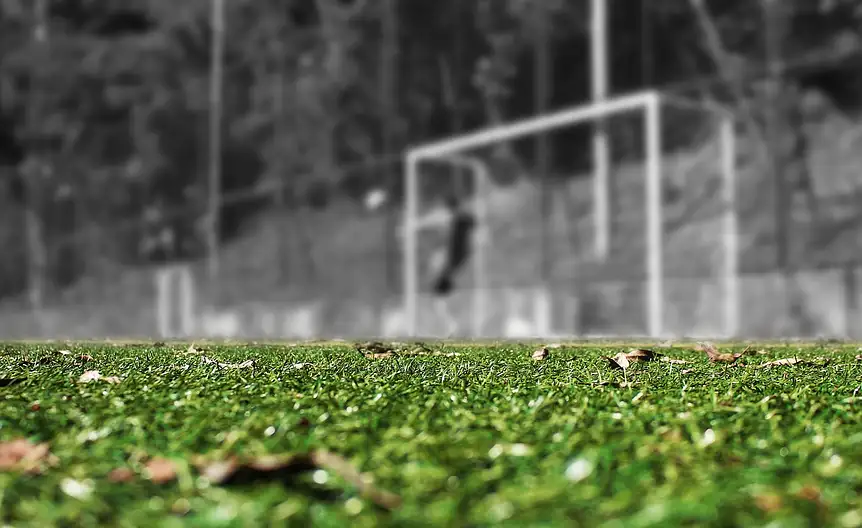 Ile zarabia trener piłki nożnej?