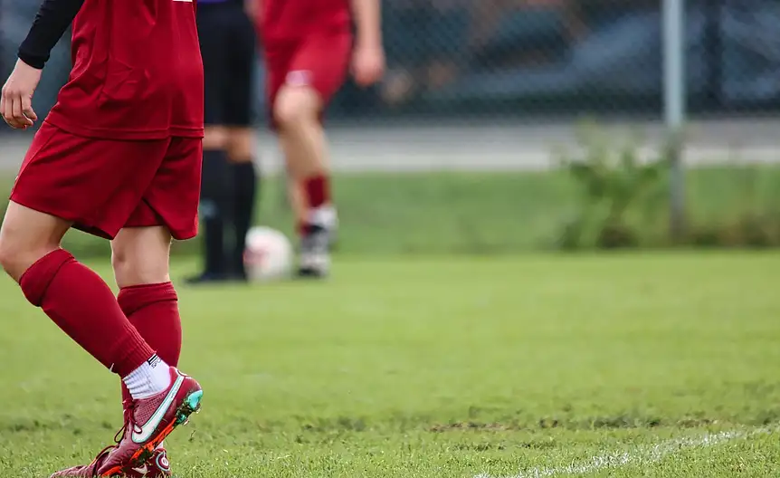 Ile km przebiega piłkarz i ile spala kalorii?